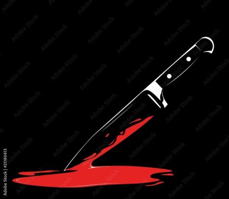 Окровавленный нож на черном фоне