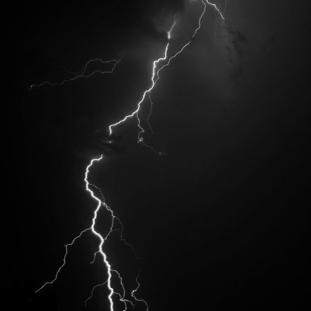 Темная молния