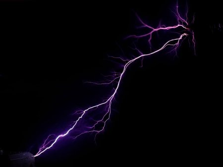 Фиолетовая молния