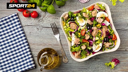 Салат сверху