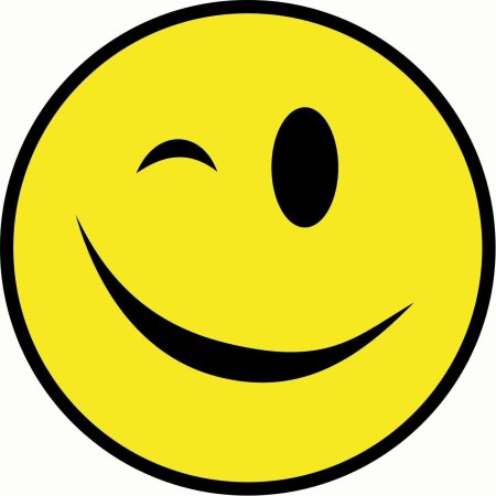 Улыбается смайлик