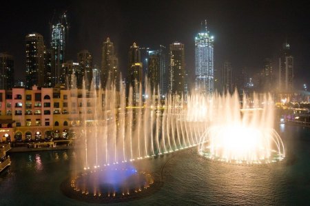 Дубай поющие фонтаны