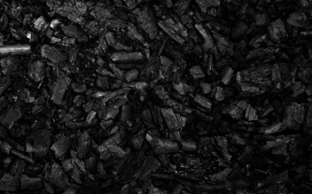 Угольный черный
