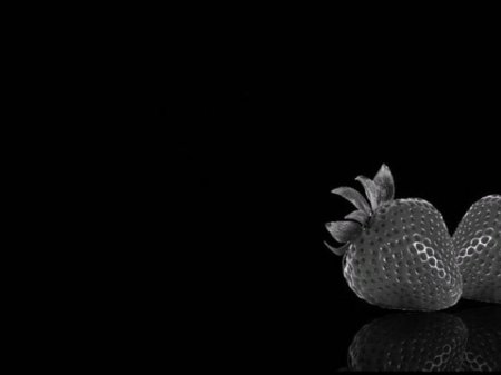 Заставка на рабочий стол клубника