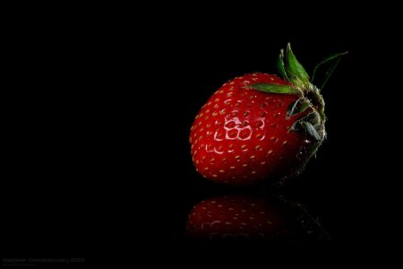 Сочная клубника