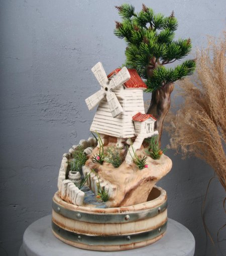 Фонтанчик мельница