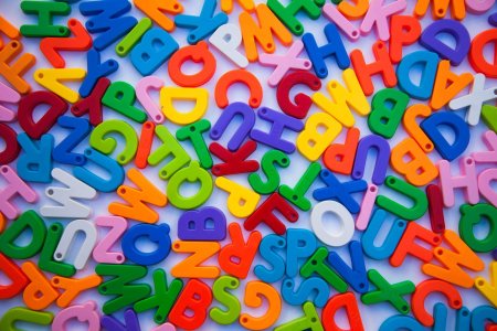 Разноцветные буквы