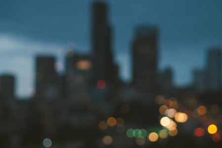 Размытый пейзаж города