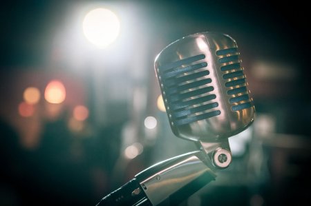 Ретро микрофон