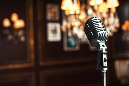 Ретро микрофон