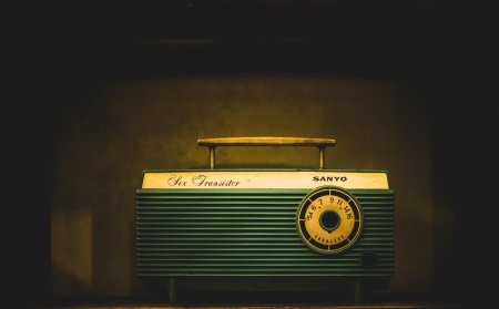 Старый радиоприемник