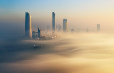 Бурдж-халифа дубай в тумане