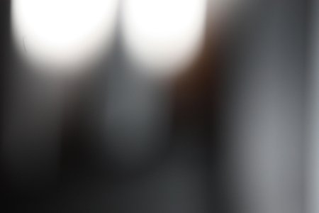 Блики на стекле