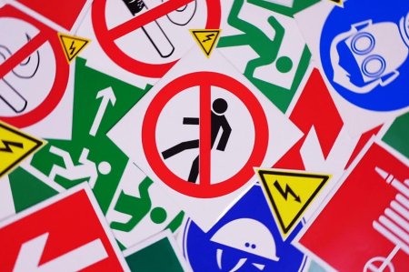 Безопасность фон