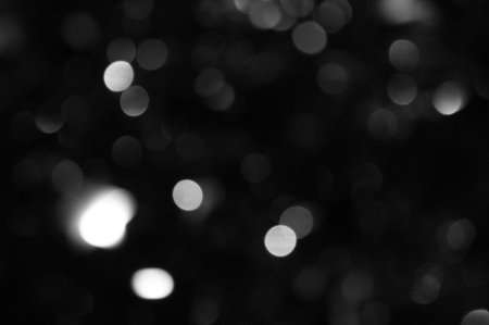 Блик на черном