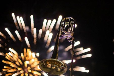 Световые фанфары