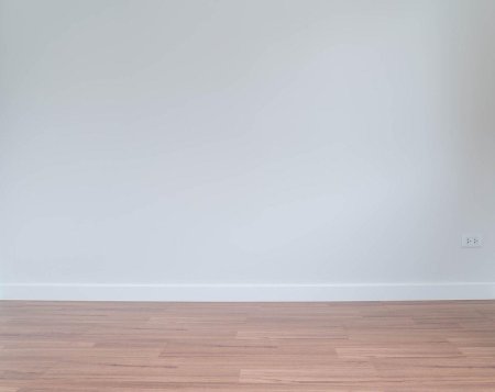 Пустая стена