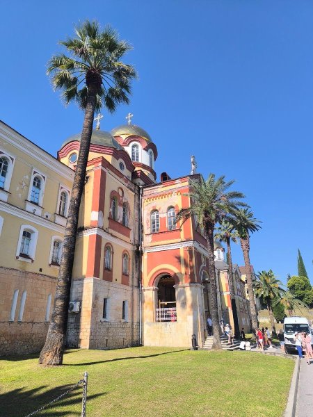 Новый афон абхазия экскурсии