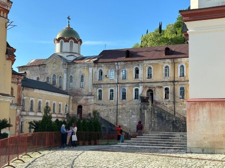 Монастырь в абхазии