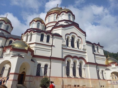 Монастырь в абхазии