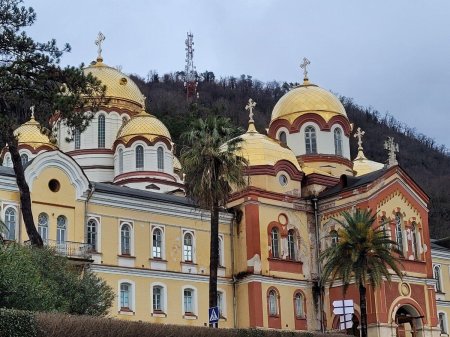 Симоно-кананитский монастырь в абхазии