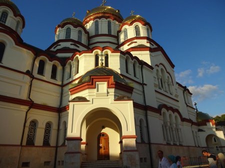 Новоафонский монастырь пантелеймоновский собор