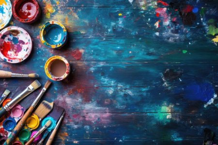 Краски и кисти