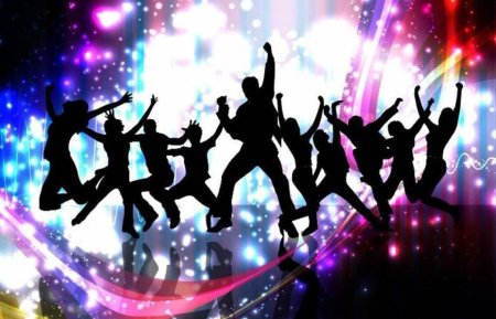 Танцующие люди