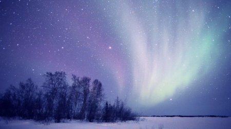 Полярное сияние Аврора бореалис