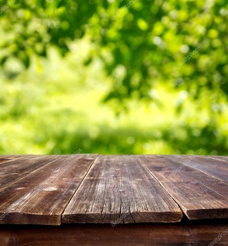 Фон с деревянным столом