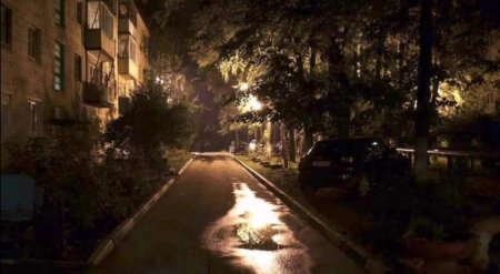 Ночной двор