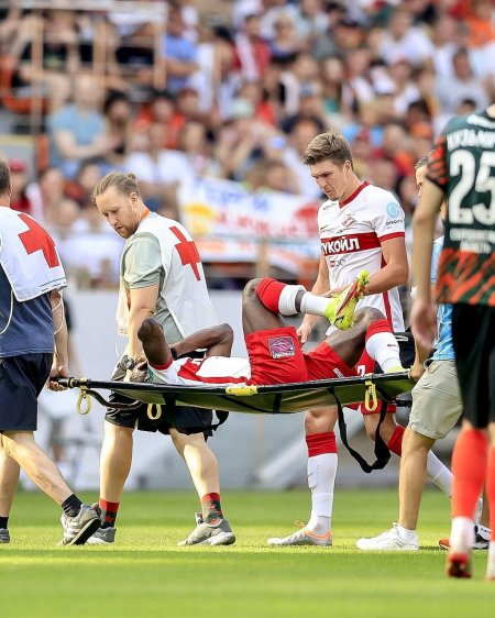 Виктор Мозес Спартак травма