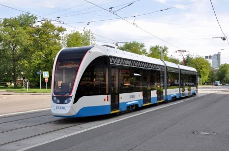 Трехсекционные трамваи Витязь-Москва