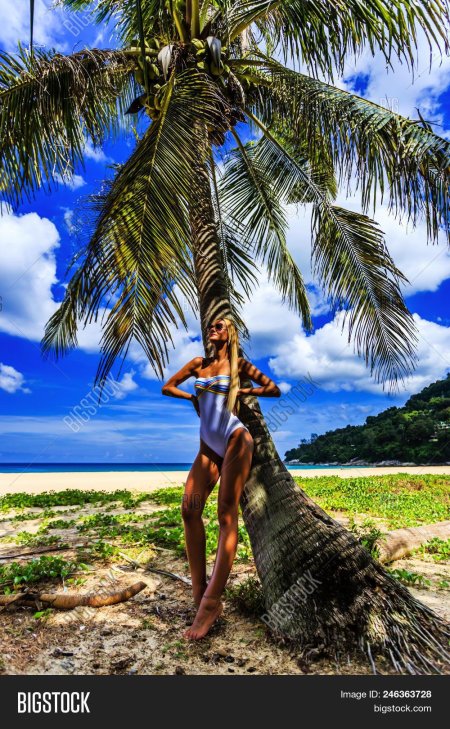 Позирование с пальмой