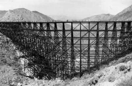 Самый высокий деревянный мост-эстакада Goat Canyon Trestle Hiking