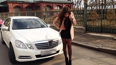 Мерседес w212