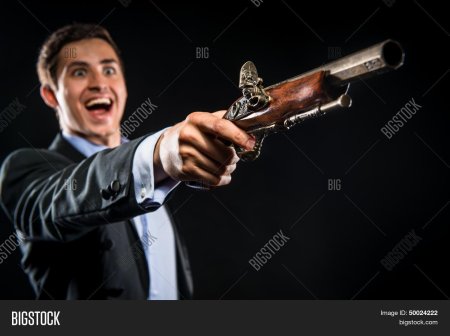 Мужчина с мушкетом