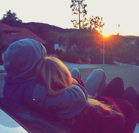 Пары со светлыми волосами