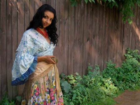 Цыганка Ляля молдавская