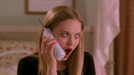 Блондинка закатила глаза