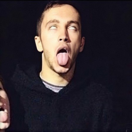 Тайлер Джозеф Мем