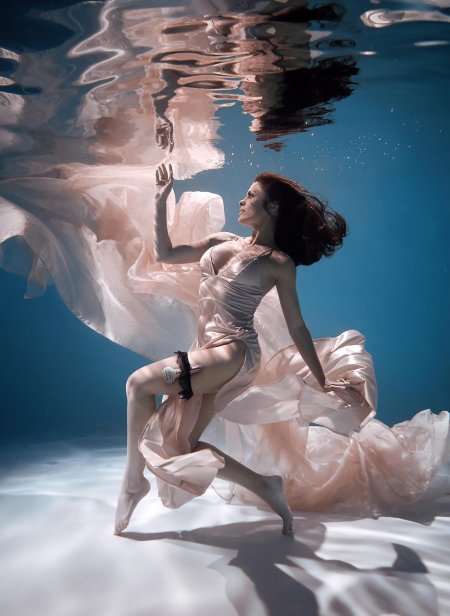 Алла Костромичева под водой