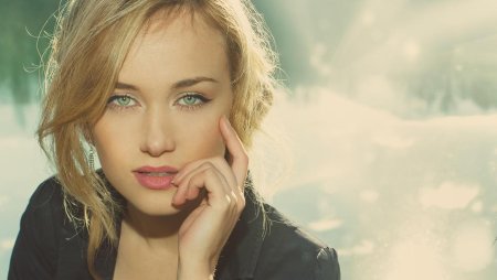 Взгляд девушки