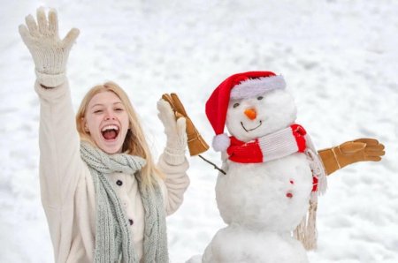 Снеговик девочка