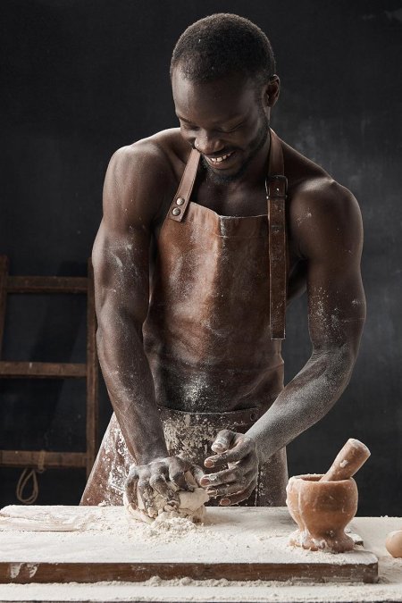 Парень в муке