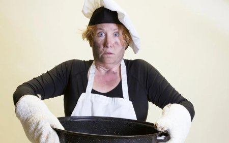 Смешная повариха