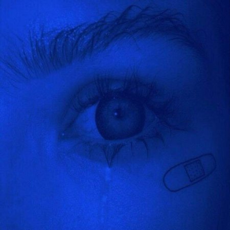 Синий глаз на аву