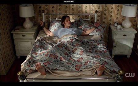 Мужчина прикован к постели