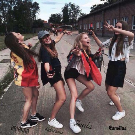 Крутые девчонки в школе