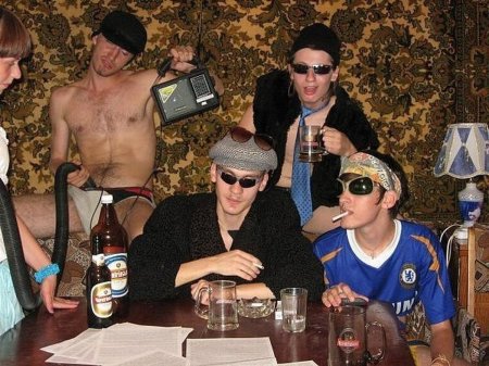 Вечеринка гопников